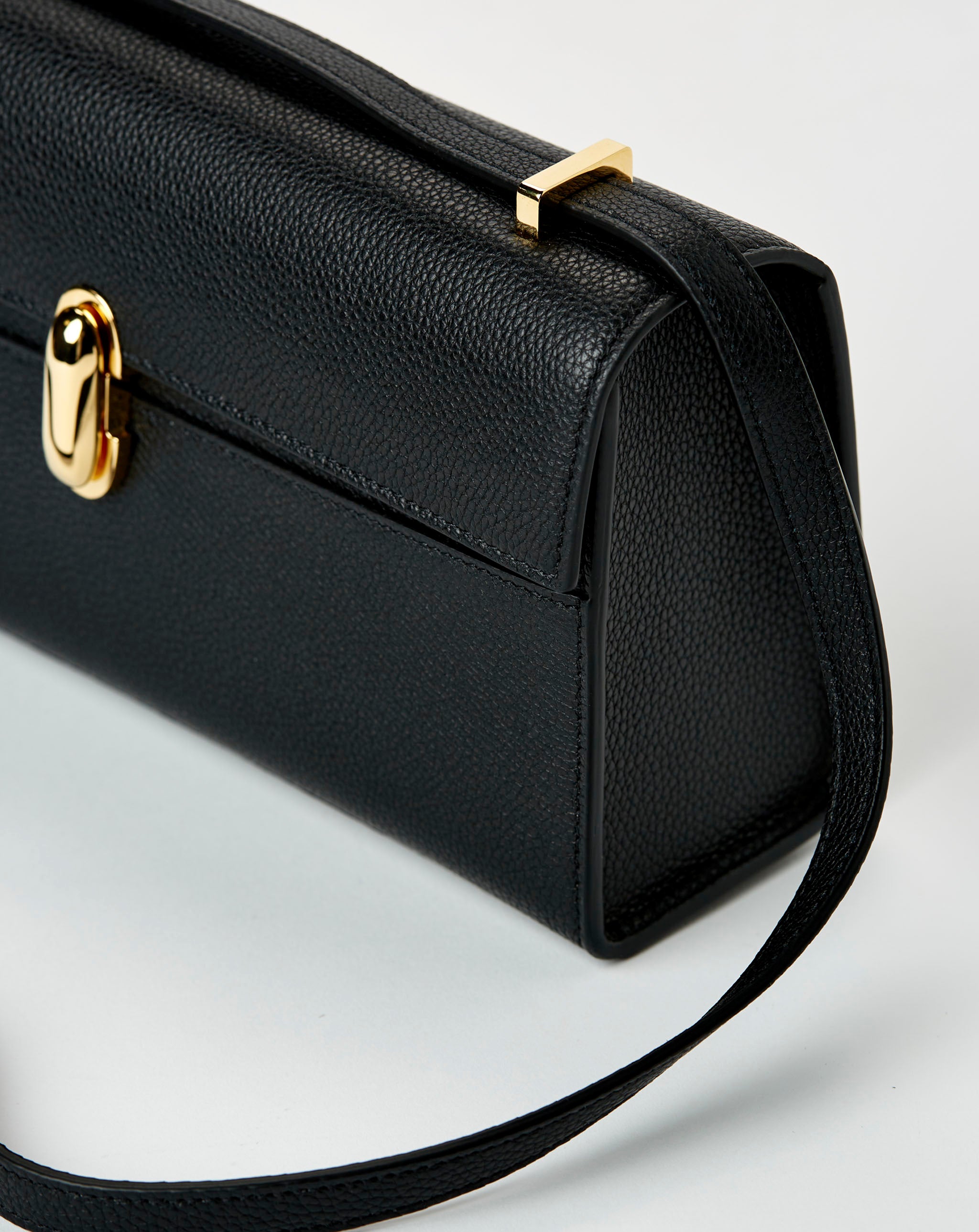 Symmetry 26 in Black Grained Leather