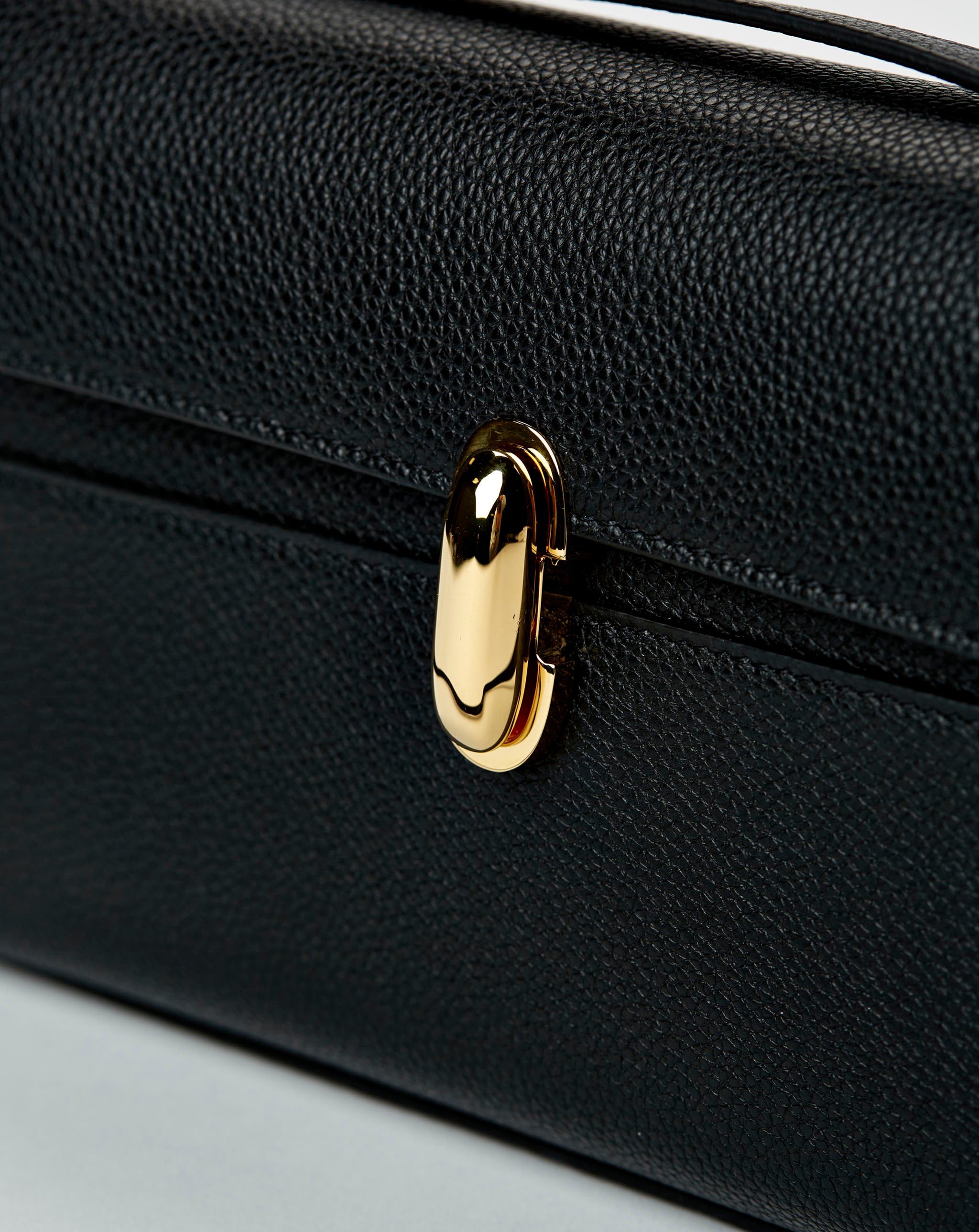 Symmetry 26 in Black Grained Leather