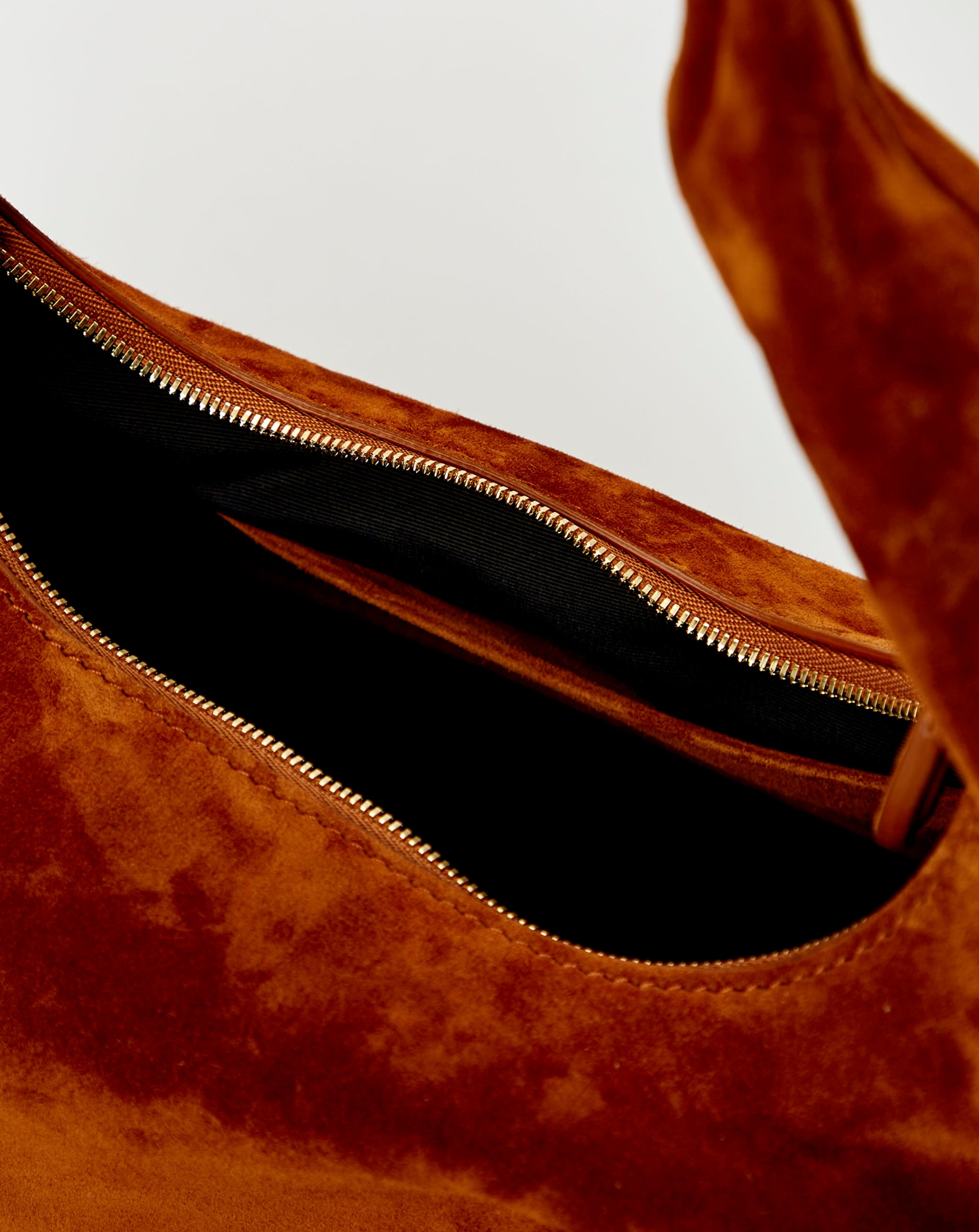 Large Beatrice Hobo