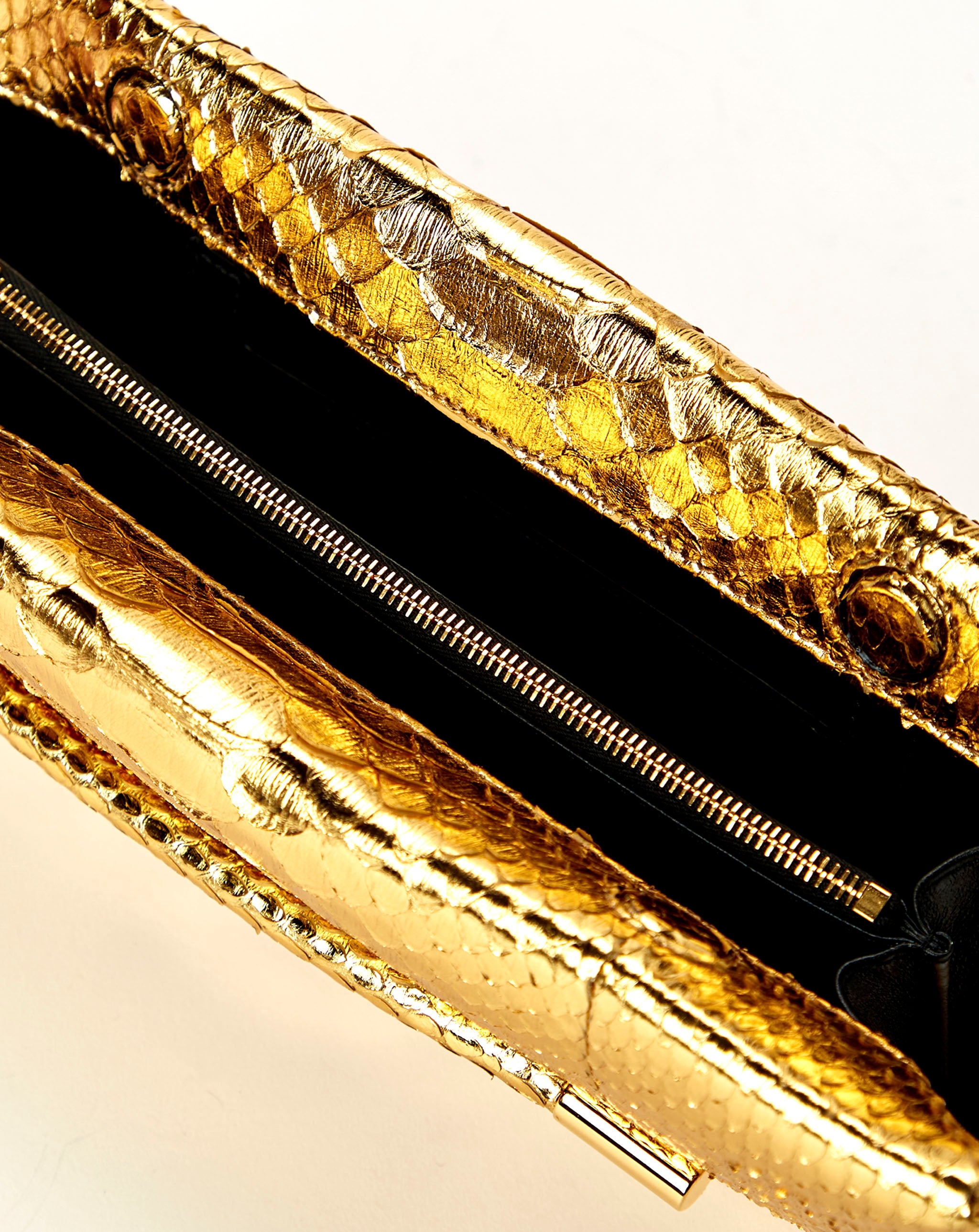 Python Ava Clutch