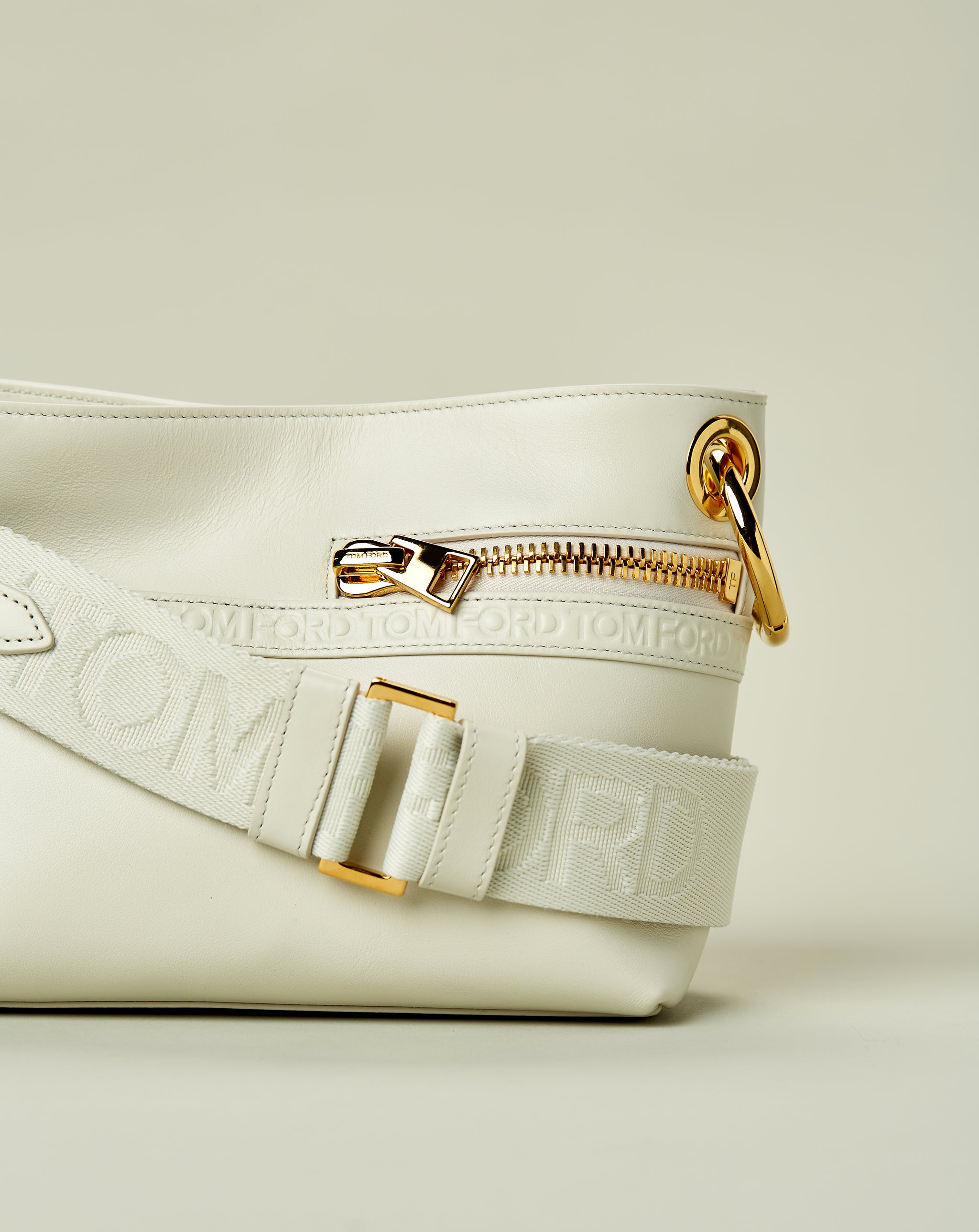 Small Shoulder Bag with Chain