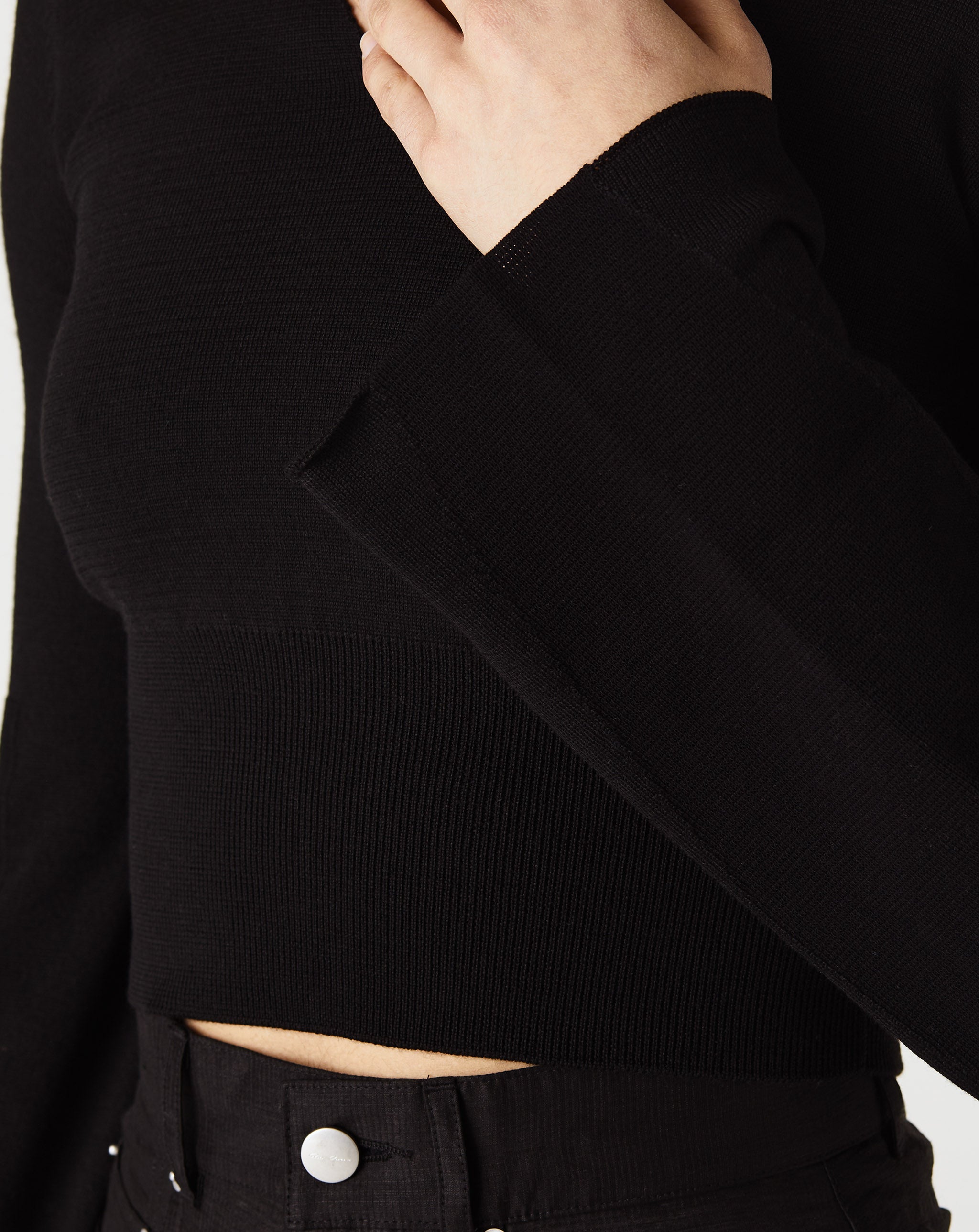Cropped V Neck