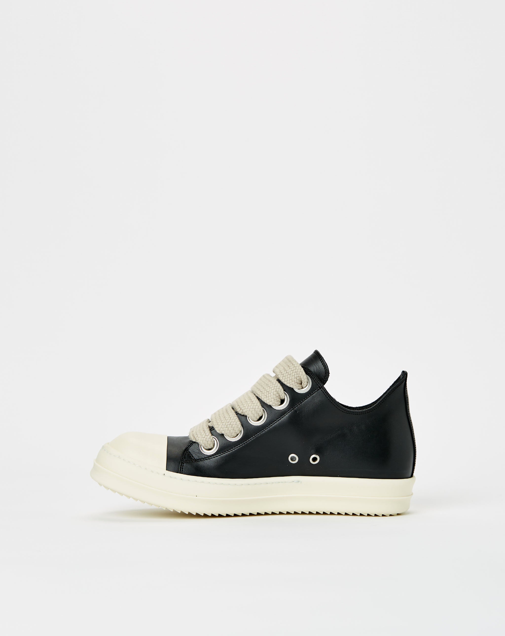 Mega Lace Low Top Sneaker