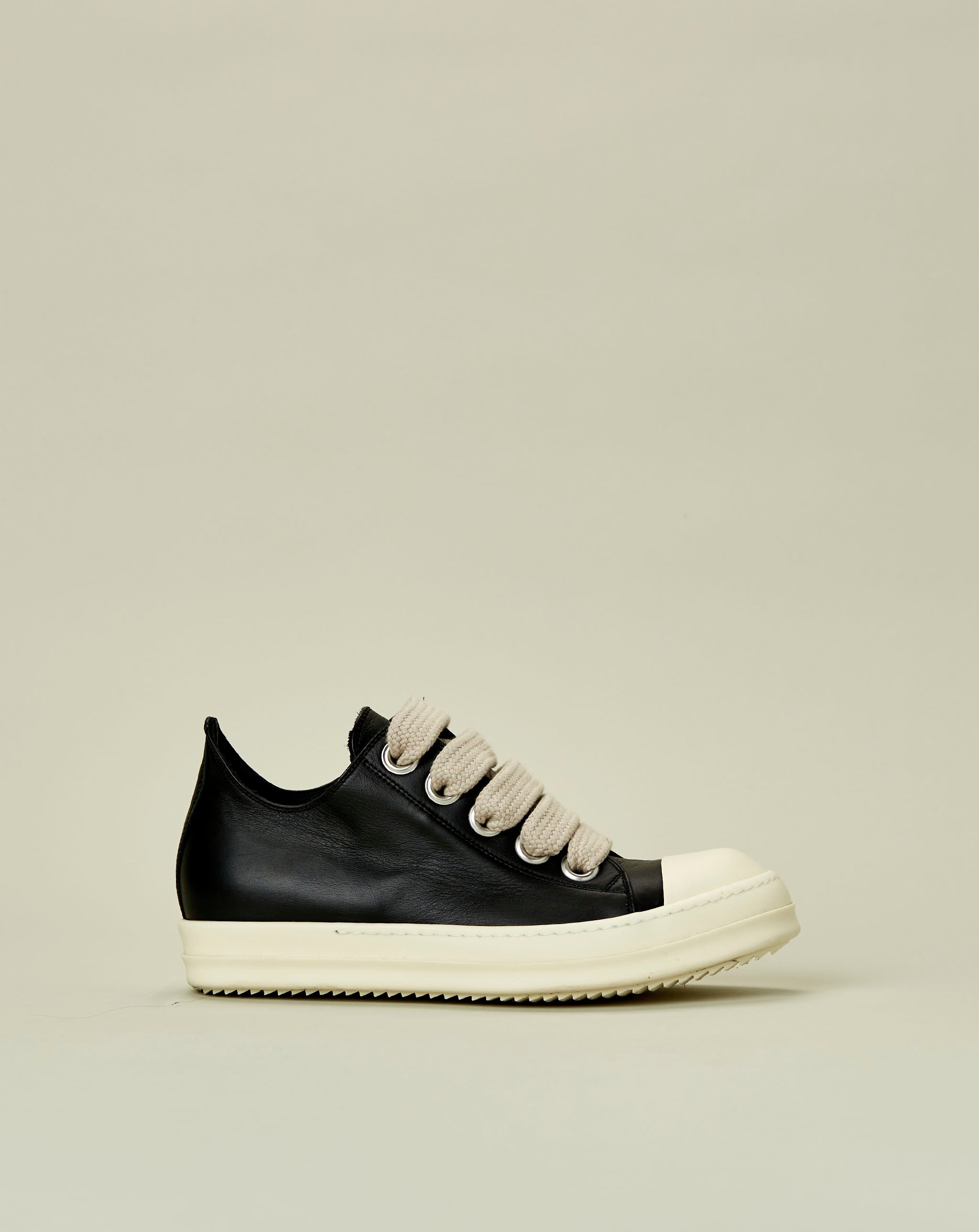 Low Top Mega Lace