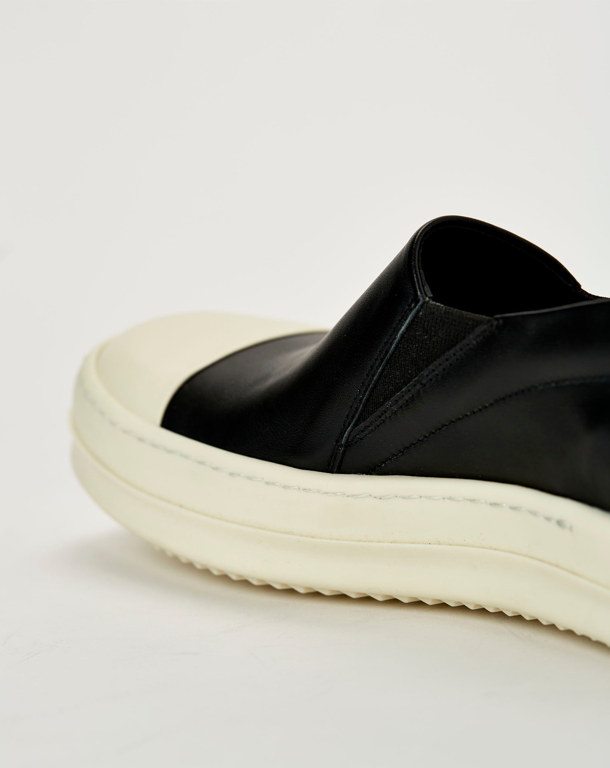 Slip-on Boat Sneaker