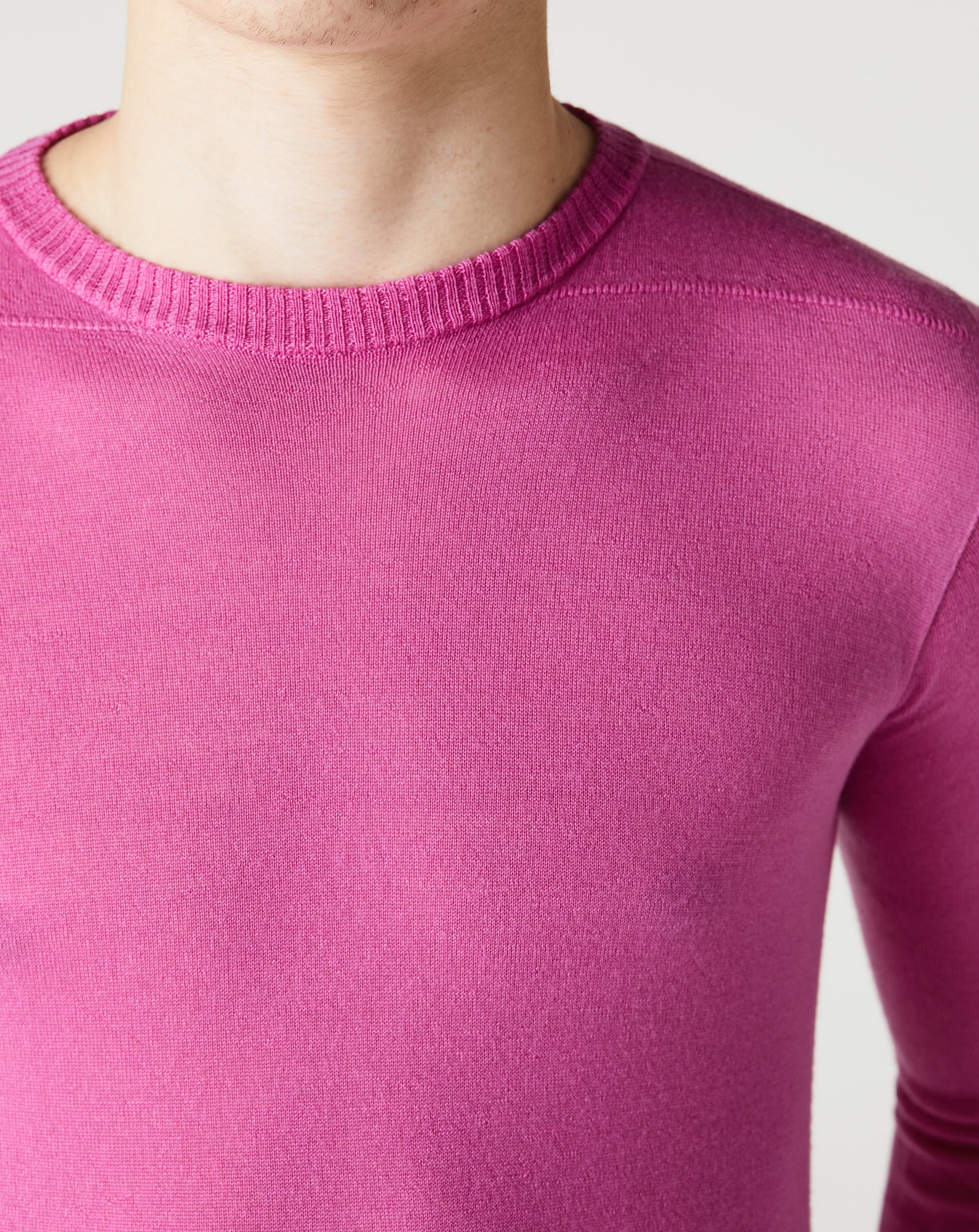 Cropped Biker Level Round Neck
