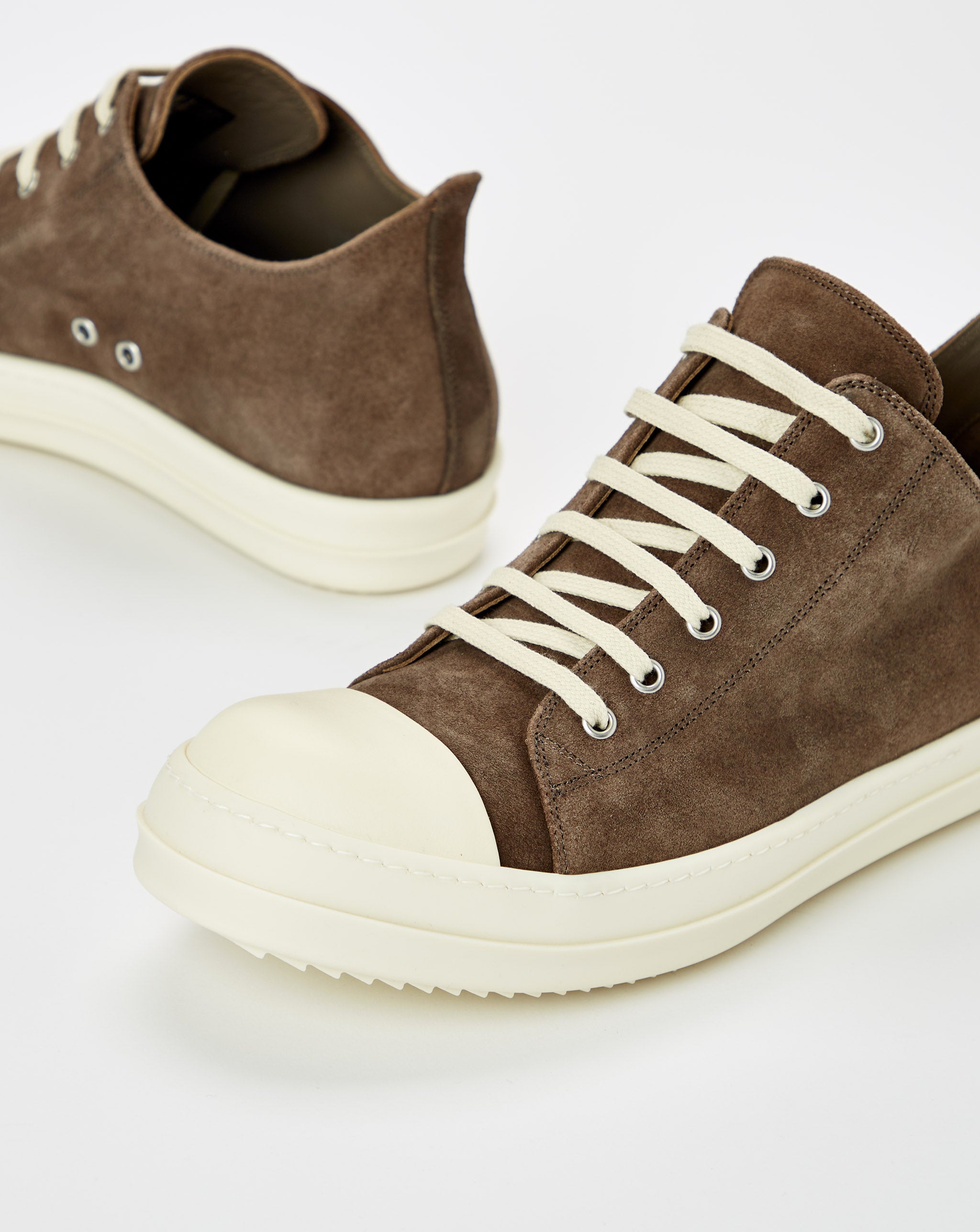 Low Top Ramone Sneaker